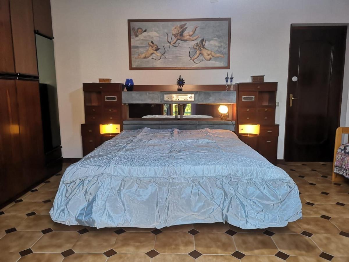 Assueli B&B Assemini Bagian luar foto