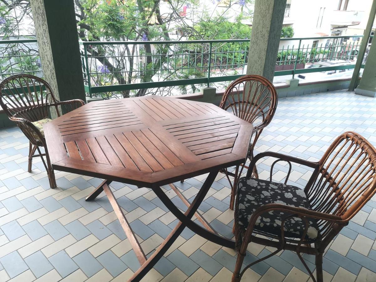 Assueli B&B Assemini Bagian luar foto